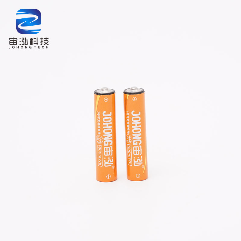 Factory Price Fast Charging Li-ion AAA Batteries with USB Type-C Port